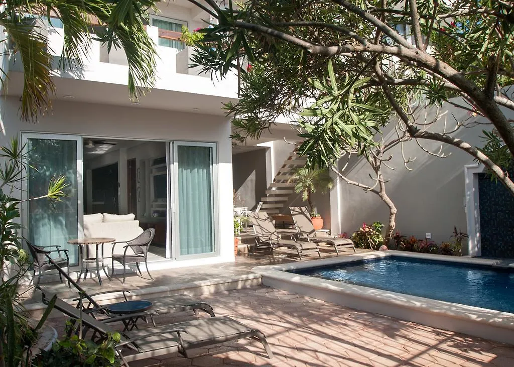 Casa Agua Azul Villa Puerto Morelos Mexico