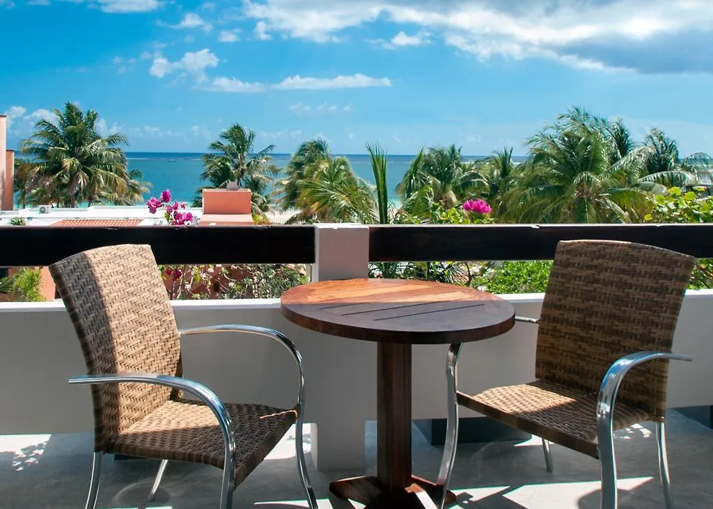Casa Agua Azul Villa Puerto Morelos Mexico